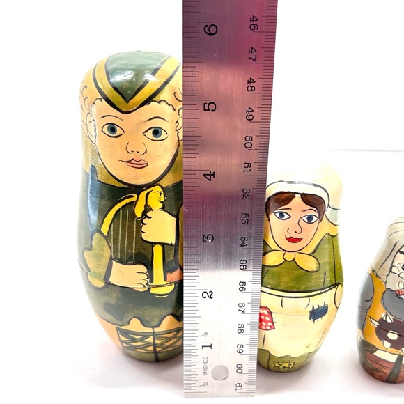 Villagers Nesting Dolls & Pot Of Beans 5 pcs - Picture 13 of 16